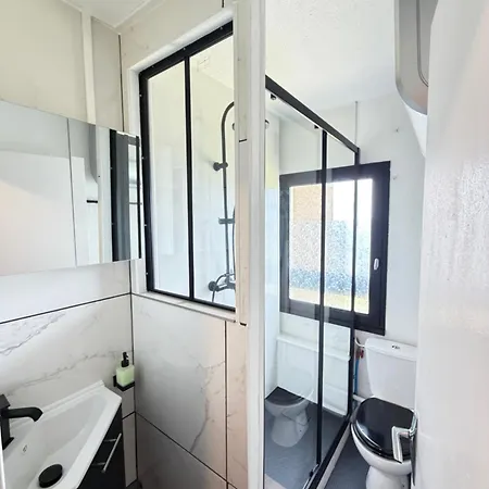 5 Personnes, Pied Des Pistes, Balcon, Vue Montagne *